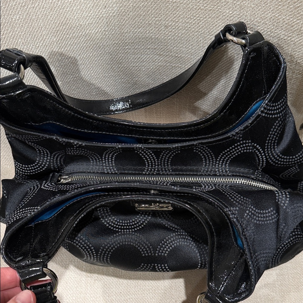 Coach Maggie Signature Optic canvas Link Chain Black/Gray Handbag Shoulder Bag - Picture 7 of 12